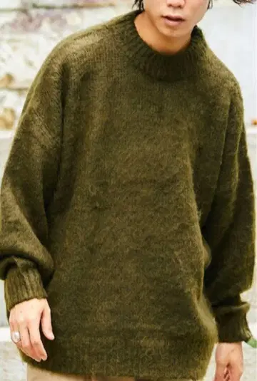 빅 실루엣 모헤어 터치 크루넥 샤기 니트/스웨터
