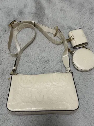 MICHAEL KORS 화이트 숄더백