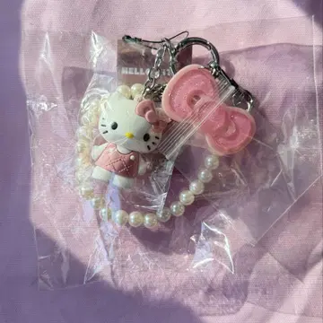 LOWRYSFARM 헬로키티 퀼팅 키 참 핑크