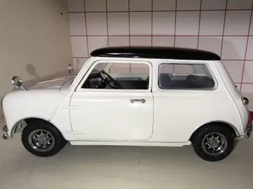 교쇼 미니쿠퍼 S 1275S Mk.1 절판 1/18 다이캐스트 모델