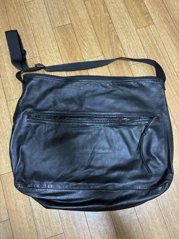 램 가죽 숄더백