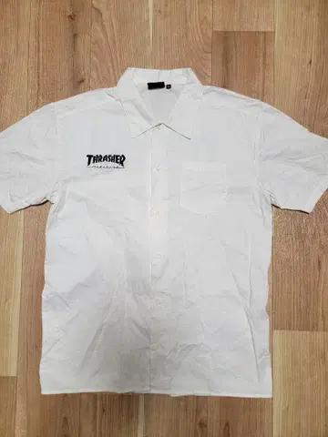 THRASHER 반팔 셔츠 화이트