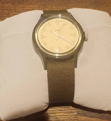 TIMEX 손목시계