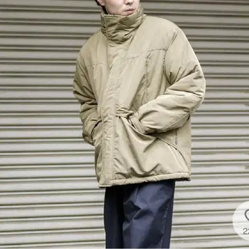 BUTTBILL 볼륨 웜 자켓 베이지