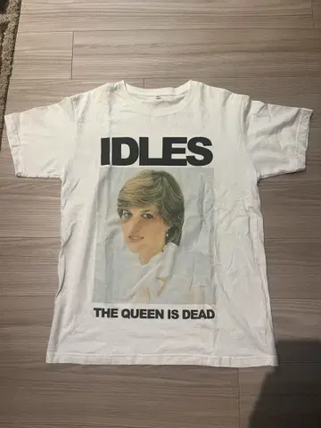 IDLES 다이애나비 T셔츠