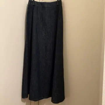 SACRA 데님 플레어 스커트