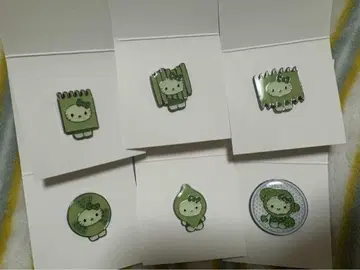 모키티 핀 배지 만박 일본관