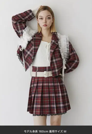 벨트 헴 레이스 미니 스커트