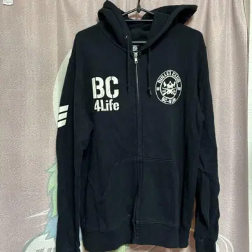 신일본 프로레슬링 BULLET CLUB 블랙 후드티 L 사이즈