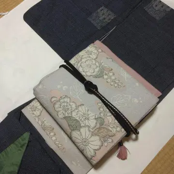 기모노와 오비 순수 실크