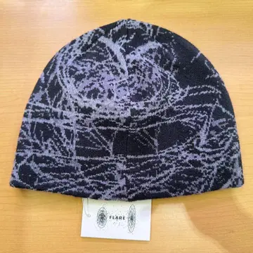 FLARE UP 플레어업 Chaos Knit Beanie