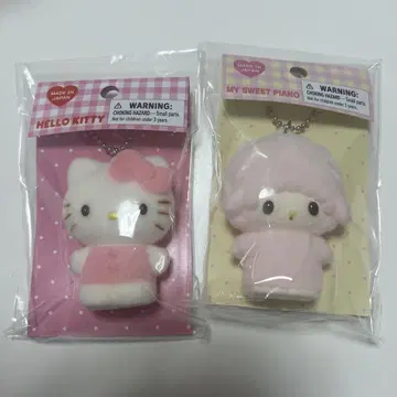 산리오 플로키 마스코트 키링 키티 피아노