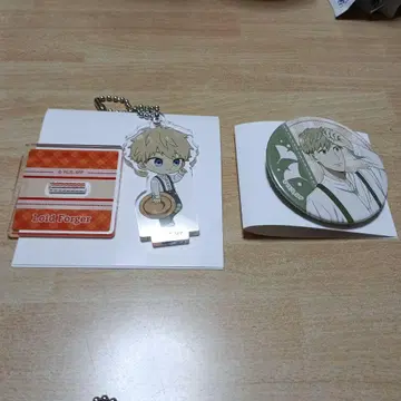 스파이 패밀리 스이파라 아크릴 키링 캔뱃지 로이드