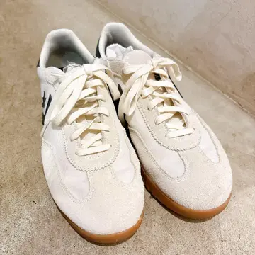[ 새상품급 ] 컨버스 스니커즈 25.5cm 한국