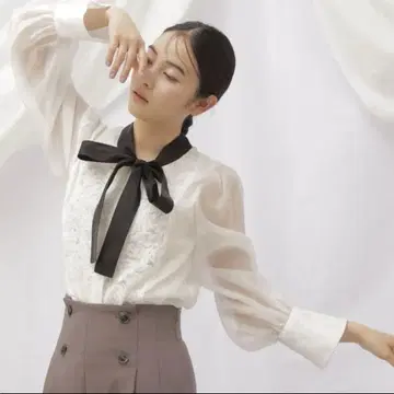 질 바이 질 스튜어트 JILLSTUART 레이스 리본 블라우스 셔츠