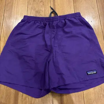 patagonia 보라색 숏팬츠 S