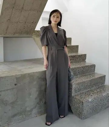 anuans 턱슬리브 테일러드 올인원