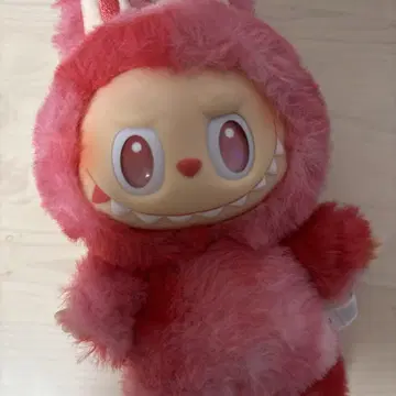 POP MART THE MONSTERS 핑크 봉제 인형