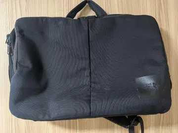 THE NORTH FACE 셔틀 시리즈 NM81601