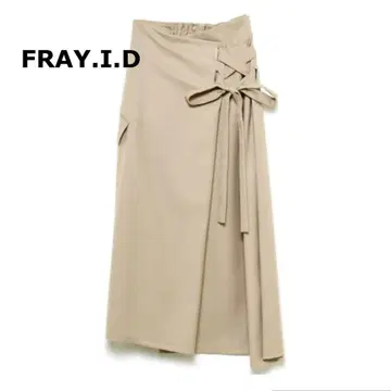 FRAY I.D 프레이 아이디 아지메 레이스업 스커트 베이지