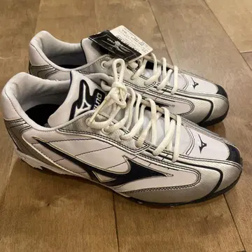 Mizuno 스파이크