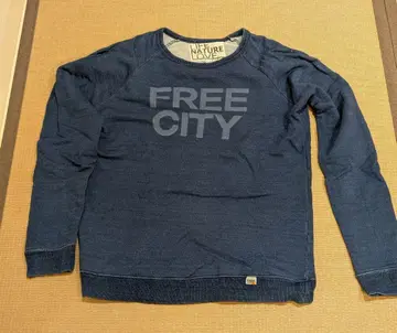 FREE CITY 긴팔 맨투맨
