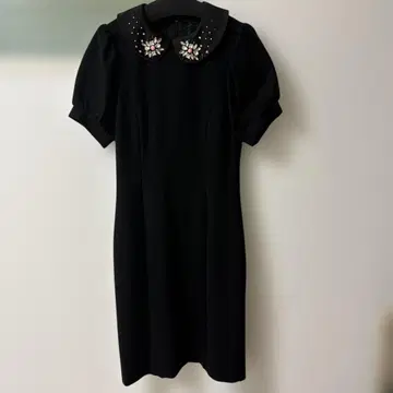 블랙 비쥬 장식 옷깃 반팔 미니 원피스 S