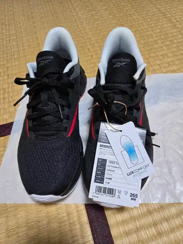 Reebok 러닝화 26.5cm 블랙/레드