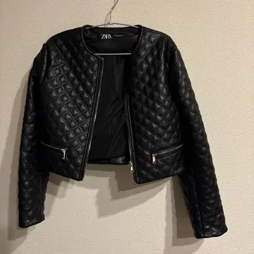 ZARA 블랙 퀼팅 크롭 자켓 XS