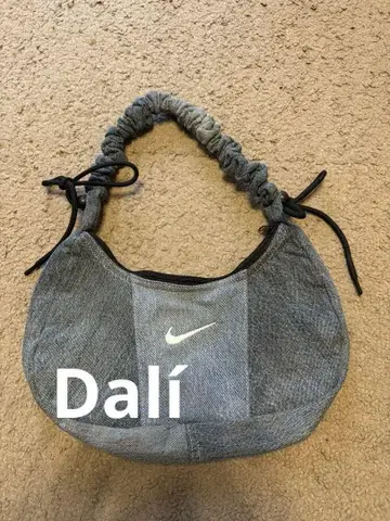 나이키 NIKE 핸드백 2way 빈티지 구제 의류