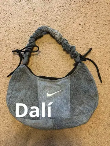 나이키 NIKE 핸드백 2way 빈티지 구제 의류