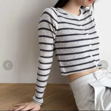 CANAL JEAN El mar 그레이와 네이비 스트라이프 가디건
