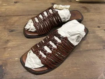 일비종떼 IL BISONTE 가죽 샌들 여성용 샌들