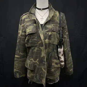 헤이세이 갸루 y2k 그런지 카모플라쥬 스터드 밀리터리 자켓 punk