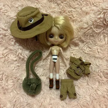 미니 브라이스 본체, 아웃핏 세트