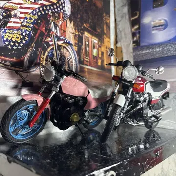 1/12 스케일 CBX400F 프라모델 2대