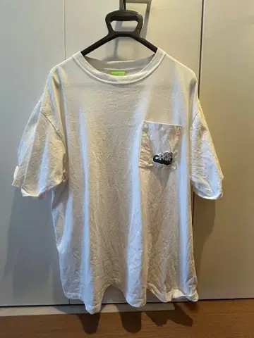 HUF T셔츠 Dragon