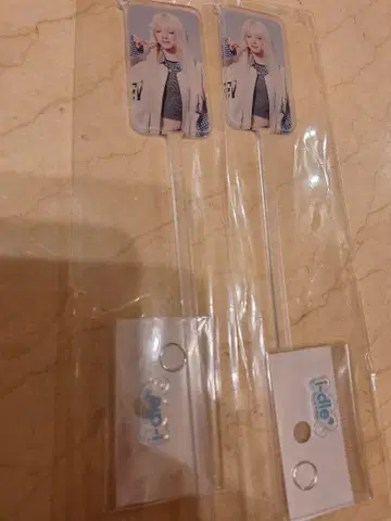 아이들 i-dle 우기 마들러 2개 세트