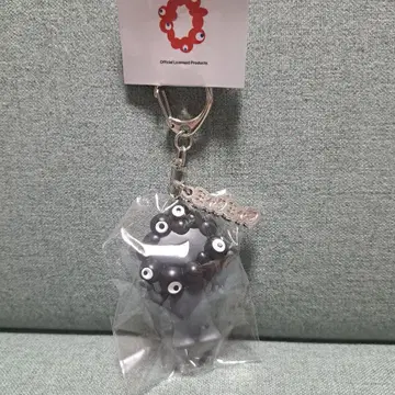 블랙 미야쿠미야쿠 키링