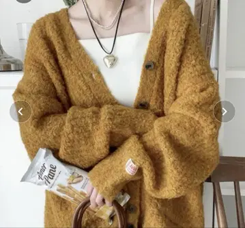 Java 부클레 브이넥 가디건