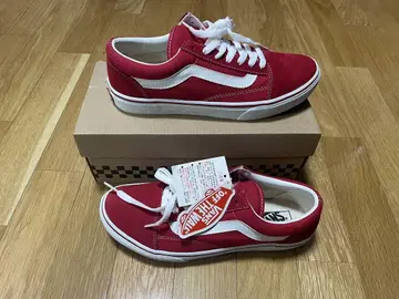 [ 미사용 새상품 ] Vans 올드스쿨 스니커즈 빨간색 스웨이드