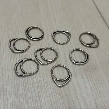 IOSSELLIANI 이오셀리아니 8연 반지