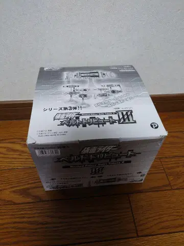 가면라이더 벨트 트리뷰트 III BOX 컴플리트
