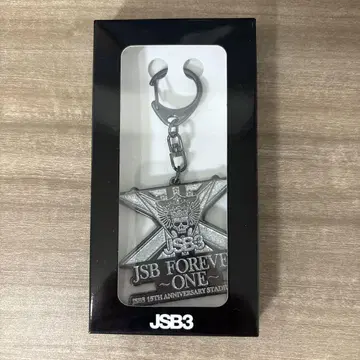 3대째 JSB FOREVER ONE 입장 혜택 로고 키링