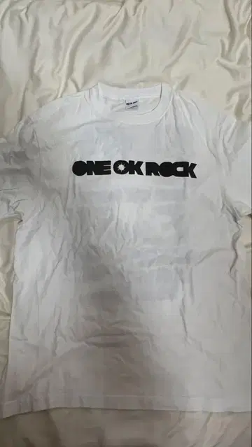 ONE OK ROCK LUXURY DISEASE 티셔츠 2023