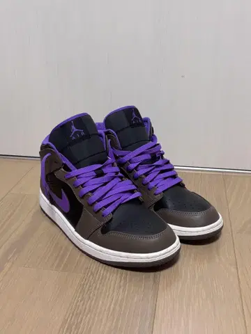 Jordan1 Mid 팔로미노 27cm 브라운/퍼플/블랙