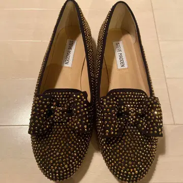 STEVE MADDEN 스터드 플랫슈즈 24