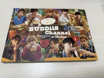 BUDDiiS Channel 2023년 달력 (거치대 포함)