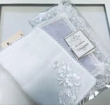 가격 대폭 인하 손수건 근자와 레이스 자수 키티