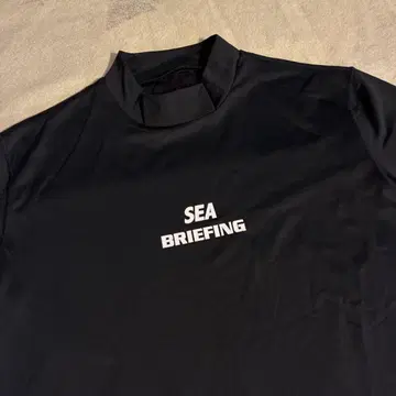 브리핑 wind and sea 모크넥T